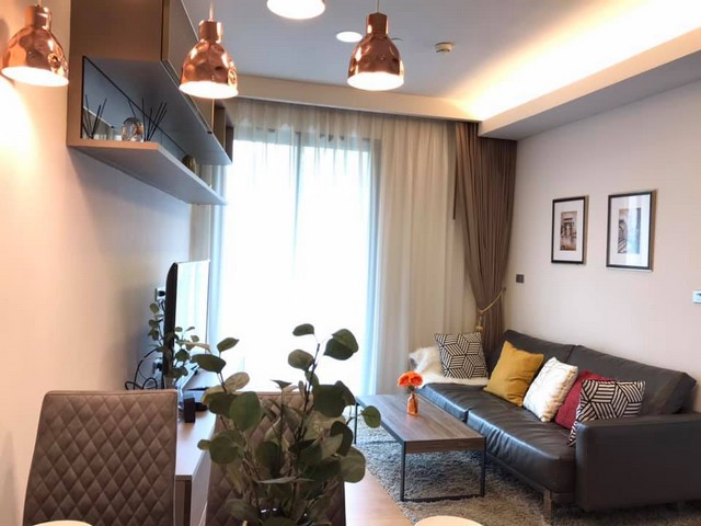 Condo THE LUMPINI 24, 46-storey condominium, Exclusive level, near BTS Phrom Phong