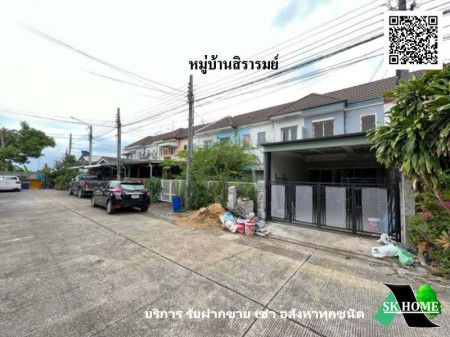 ขาย ทาวน์โฮม อยู่ระหว่างรีโนเวท หมู่บ้านสิรารมย์ 72 ตรม. 18 ตร.วา