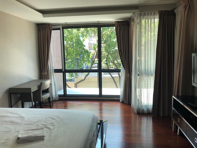 The Address Sukhumvit 61 spacious peaceful BTS Ekkamai