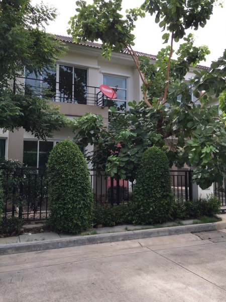 บ้านเดี่ยว 3ห้องนอน Life Bangkok Boulevard  ใกล้ Salaya