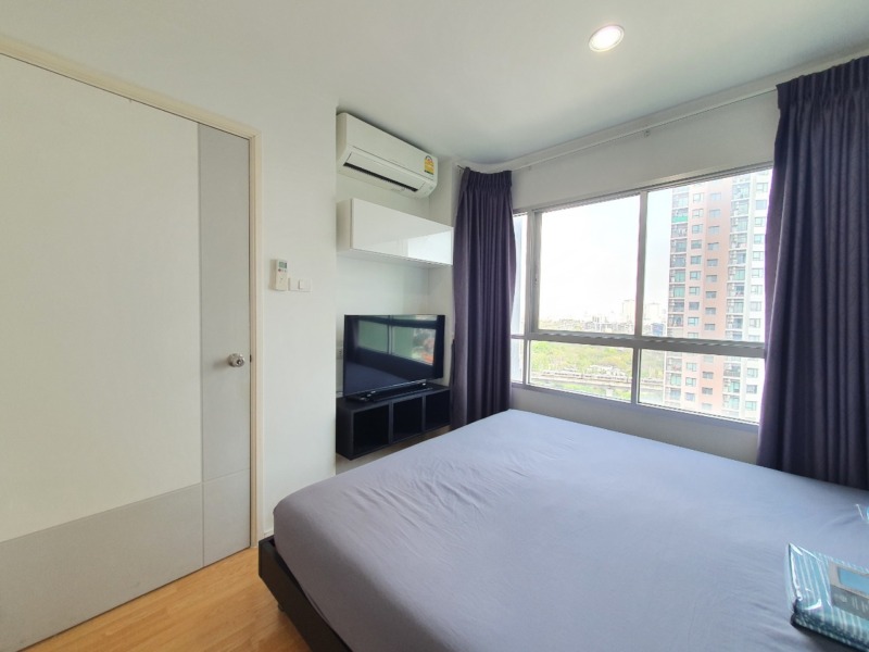 ID :  LP-SH  B-1704  พี่ไก่ ต้องการให้เช่า Condo. ลุมพินี เพลส ศรีนครินทร์ – หัวหมาก สเตชั่น Lumpini Place Srinakarin – Huamark Station ใกล้กับ รถไฟฟ้า BTS อ่อนนุช 11000 B. 1Bedroom1น้ำ 32 SQUARE METER พร้อมเข้าอยู่