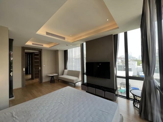 ขายบ้านเดี่ยวสุดหรู 5 ชั้น ย่านสาทร-เย็นอากาศ โครงการ Anina Villa Sathorn-Yenakart มีลิฟท์ มีสระว่ายน้ำ