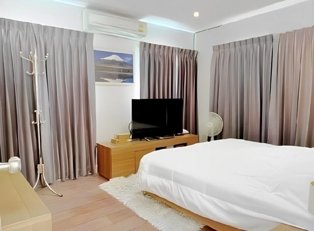 บ้านพร้อมอยู่ให้พร้อมเฟอร์นิเจอร์ และเครื่องใช้ไฟฟ้า ตำบลพันท้ายนรสิงห์  อำเภอเมือง จังหวัดสมุทรสาคร