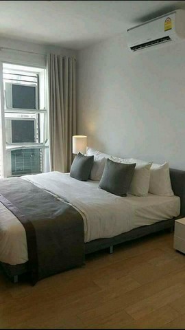 15 Sukhumvit Residence safe peaceful livable 20th floor BTS Nana