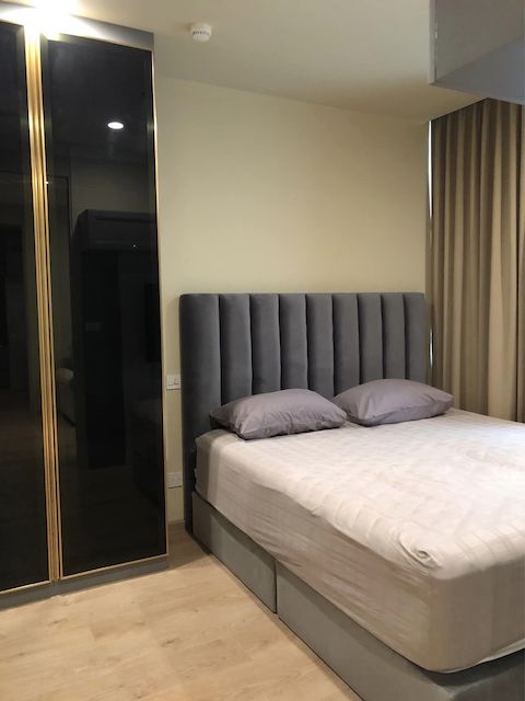 Noble Recole Sukhumvit 19 nice clean 8th floor BTS Asoke