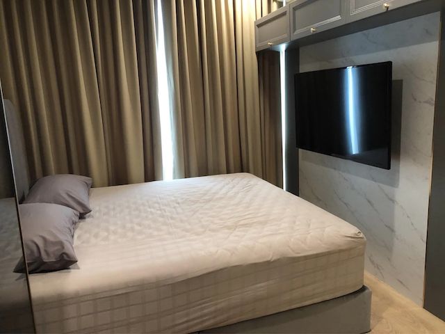 Noble Recole Sukhumvit 19 nice clean 8th floor BTS Asoke