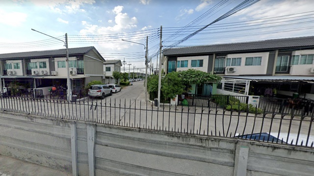 ทาสีรีโนเวทใหม่ นิคมอมตะนคร โรบินสัน ให้เช่าบ้าน 2 ชั้น 38 ตรว.3นอน 2 น้ำ เทศบาลนาป่าใหม่  ไทวัสดุ ห้างเฉลิมไทย