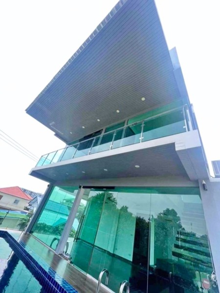 ขายคฤหาสน์ถูก Pool Villa 3 ชั้น เดอะแจส วังหิน BTS เสนานิคม MRT รัชดา บ้านเดี่ยว 52 ตรว. บ้าน  4นอน 6น้ำ ลาดพร้าว วังหิน