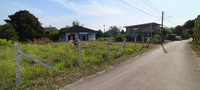 ขายบ้านพร้อมที่ดิน ในตัวอำเภอเมืองจันทบุรี บนพื้นที่ 397 ตรว.ติดถนนลาดยางในซอย