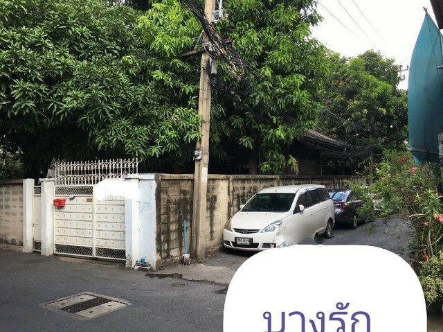 ที่ดิน ที่ดินบางรัก พื้นที่ 28 sq.wa 3 Ngan 0 ไร่ 120000000 thb ใกล้กับ ใกล้ทางด่วนศรีรัช  เป็นส่วนตัว กรุงเทพ