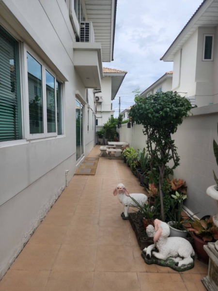 บ้าน ศุภาลัย พาร์ควิลล์ วงแหวน-ราชพฤกษ์ 5900000 B. 4BEDROOM พท. 0 RAI 0 Ngan 58 ตร.วา ไม่ไกลจาก – สนามบินดอนเมือง – เมเจอร์ ฮอลลีวุด – เซ็นทรัล แจ้งวัฒนะ – อิมแพค เมืองทองธานี – ฟลอร่า วิลล์ ชวนชื่น  ดีเวอร์ ตกแต่่งพร้อมอยู่