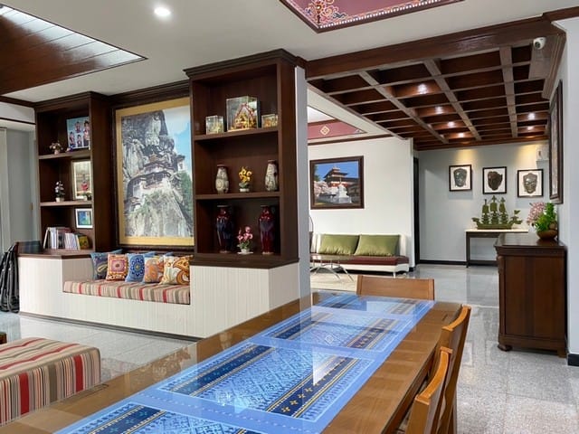 บ้าน บ้านเดี่ยว ภูภัทรารีสอร์ท เขาใหญ่ ปากช่อง นครราชสีมา พื้นที่เท่ากับ 0 RAI 0 งาน 278 ตาราง.วา 17000000 thb   พร้อมตกแต่ง