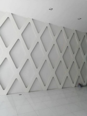 ให้เช่าอาคารออฟฟิศสำนักงาน หรือคลีนิคความงาม 4.5 ชั้น มีดาดฟ้า  ย่าน ทองหล่อ  สุขุมวิท55