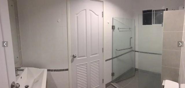 EPL-HR2167 ให้เช่า-ขายบ้าน 2 ชั้น ย่านพัฒนาการ โครงการภัสสร เพรสทิจ ลุกซ์ พัฒนาการ 44 พื้นที่ใช้สอย 135 ตร. ม. 3 ห้องนอน 2 ห้องน้ำ