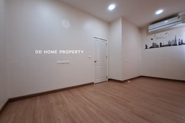 ขายหมู่บ้านโกลเด้นทาวน์ งามวงศ์วาน-ประชาชื่น (DD001282)