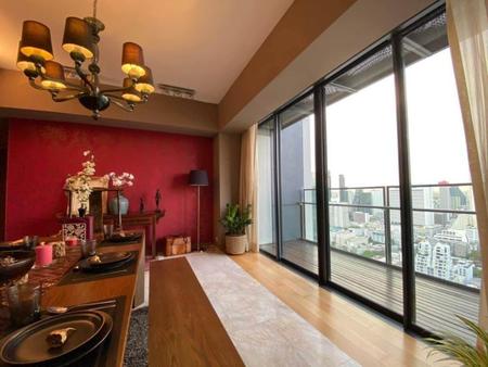 P27CR2012004 Condo For Sale The Met Sathorn 3 Bedroom 4 Bathroom Size 198 sqm.