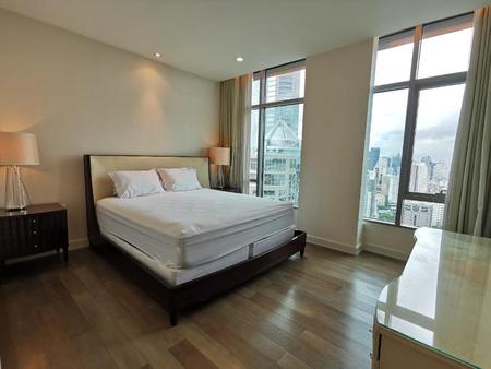 P17CR2107011 Condo For Sale Oriental Residence 2 Bedroom 2 Bathroom Size 87 sqm.