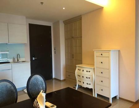 P35CR2305011 Condo For Rent H Sukhumvit 43 2 Bedroom 2 Bathroom Size 75 sqm.