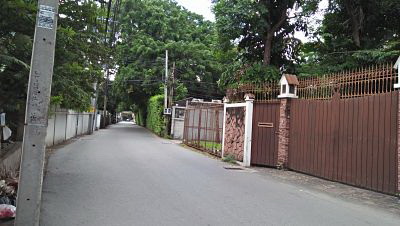 Nice land for house in soi area 404 sqm. Sukhumvit71 for sale