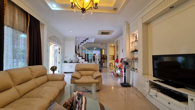 บ้านเดี่ยว 2 ชั้น  ม.เดอะซิตี้ ปิ่นเกล้า- สาย 2 : 105 ตร.ว. 350 ตร.ม. 4 ห้องนอน 4 ห้องน้ำ
