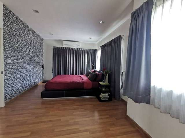 บ้านเดี่ยว 2 ชั้น  ม.เพอร์เฟกต์ พาร์ค บางบัวทอง : 57.8 ตร.ว. 160 ตร.ม. 3 ห้องนอน 3 ห้องน้ำ