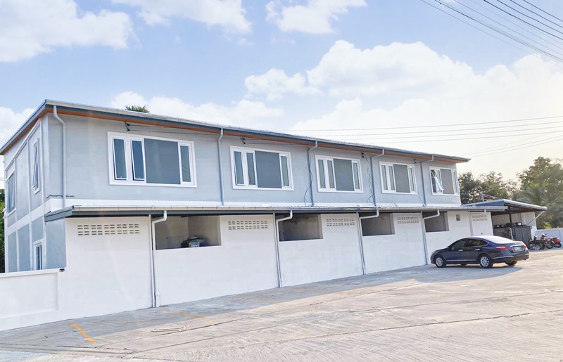 S-TOWN ทาวน์โฮมสไตล์โมเดิร์น (ในฟังก์ชันบ้านเดี่ยว) ใจกลางเมืองศรีสะเกษ