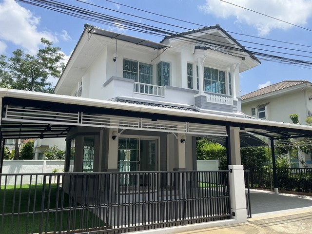 บ้านเดี่ยว ชลลดา วัดลาดปลาดุก วงแหวน-รัตนาธิเบศร์ บ้านตกแต่งใหม่พร้อมอยู่