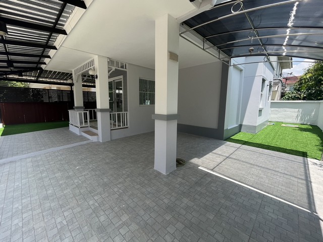 บ้านเดี่ยว ชลลดา วัดลาดปลาดุก วงแหวน-รัตนาธิเบศร์ บ้านตกแต่งใหม่พร้อมอยู่