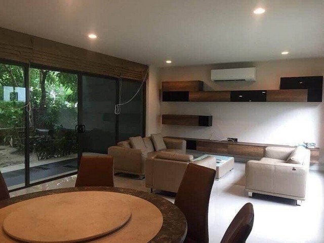 ให้เช่า บ้านเดี่ยว 2 ชั้น 3 ห้องนอน 4 ห้องน้ำ กรุงเทพกรีฑา ใกล้โรงเรียน นานาชาติ 2 แห่ง