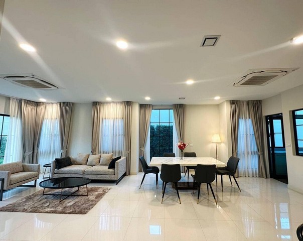ให้เช่าบ้านเดี่ยวSuper luxury  นันทวัน พระราม9-กรุงเทพกรีฑา พื้นที่กว้างขวาง อนุญาตให้เลี้ยงสัตว์ที่มีขนาดเล็ก