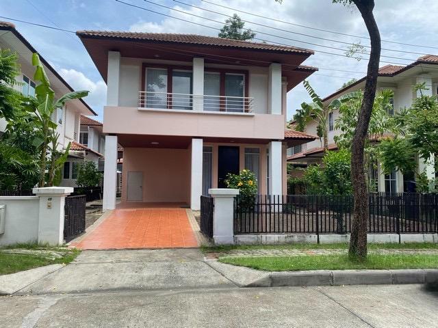ให้เช่าบ้านเดี่ยว 2 ชั้นรีโนเวทใหม่ 62 ตรว. หมู่บ้านบางกอกวิลล่า ใกล้เลียบด่วน ใกล้ทาวน์อินทาวน์ เฟอร์พร้อมอยู่