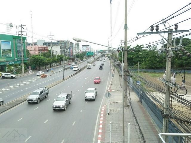 ขายที่ดินถมแล้ว 11 ไร่ 3 งาน ติดถนนใหญ่สุวินทวงศ์ แยกมีนบุรี ติด BIG C สุวินทวงศ์ ผังสีแดง ใกล้ BTS สถานีเศรษฐบุตรบำเพ็ญ
