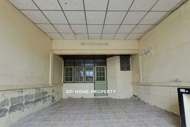 ขายหมู่บ้านสินสมบูรณ์ พุทธมณฑลสาย4 หน้าบ้านหันทางทิศเหนือ (DD001319)