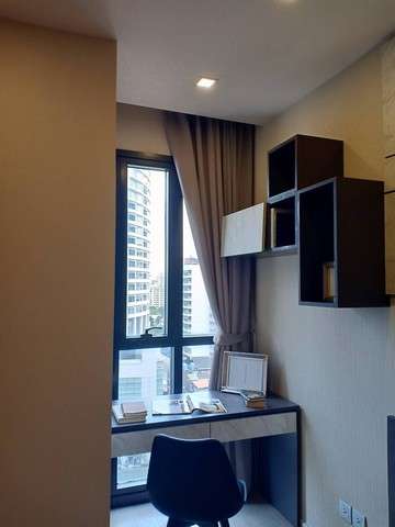 Ashton Asoke spacious clean convenient beautiful view BTS Asoke