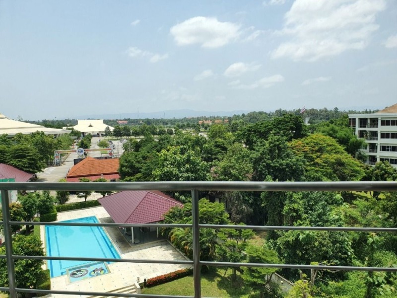 Condo near Chiang Mai convention center, university,hospital,shopping center