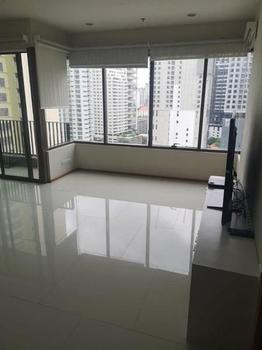 P10CR2302027 Condo For Rent The Emporio Place 2 Bedroom 3 Bathroom Size 105 sqm.