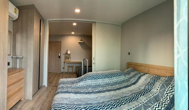 ว่างให้เช่า มาเอสโตร 19 สนใจต่อรองราคา @condo789 (มี@ด้วย)