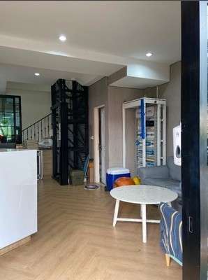 WW402 ขายโฮมออฟฟิศ 4 ชั้น หมู่บ้าน ชิค ดิสทริคท์ ซอย รามคำแหง 53