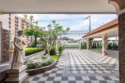 JJ282 ขาย/เช่า หมู่บ้านอัมรินทร์นิเวศน์1 ถนนรามอินทราซอย3