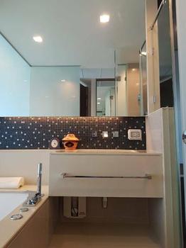 P31CR2110001 Condo For Sale The Address Sathorn 2 Bedroom 2 Bathroom Size 66 sqm.