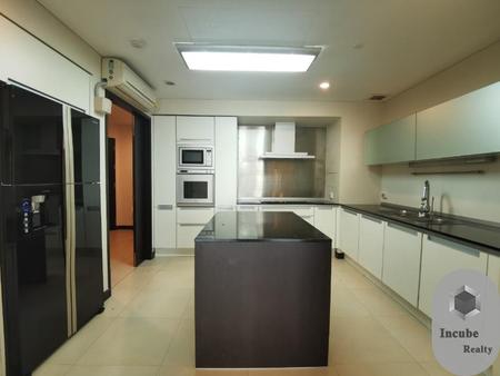 P17CR2006085 Condo For Sale The Park Chidlom 3 Bedroom 4 Bathroom Size 287 sqm.