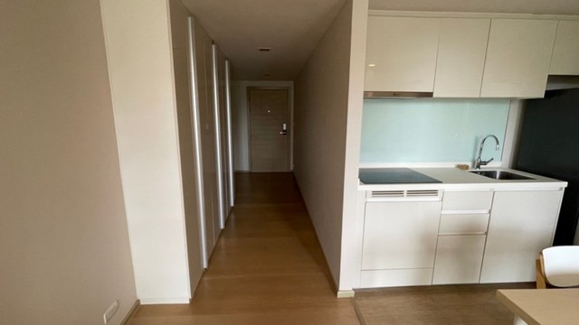 Condo for Rent in Bangkok (ใกล้ BTS ทองหล่อ) พื้นที่75ตรม. 2ห้องนอน [LIV @49]