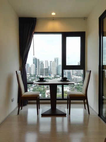 Condo for Rent in Bangkok (ใกล้ BTS ทองหล่อ) พื้นที่33ตรม. 1ห้องนอน [Rhythm Sukhumvit 36-38]