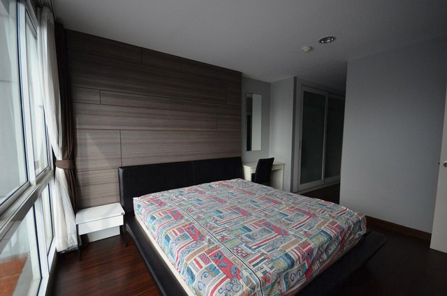 Condo for Rent in Bangkok (ใกล้ BTS เอกมัย) พื้นที่50ตรม. 1ห้องนอน [D65 Condominium]