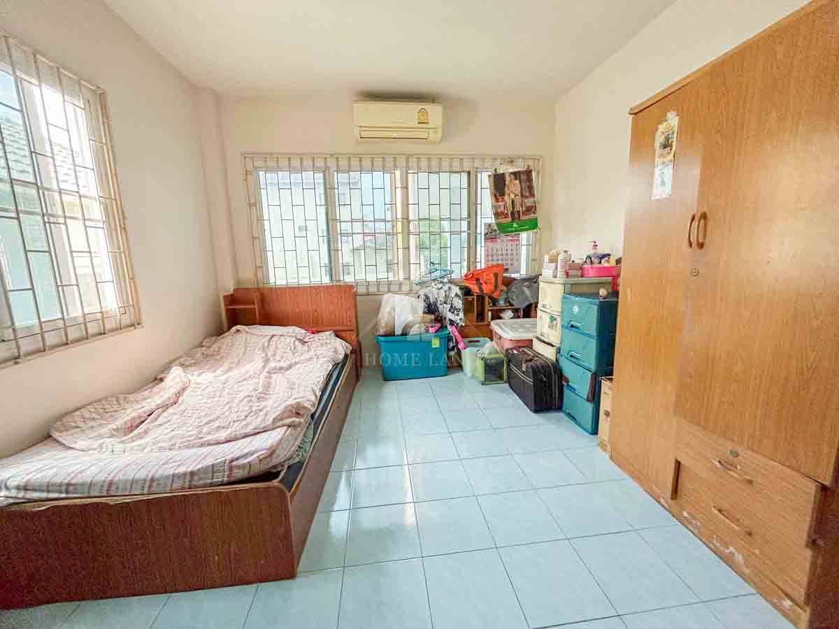 บ้านเดี่ยว 3 ชั้น ซอยกำนันแม้น 13 แยก 9