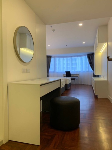 !!Very Hot price Contract Owner rental direct! Near BTS Phrom pong For Rent BAAN SUANPETCH Condominium Sukhumvit 39 135 sqm.