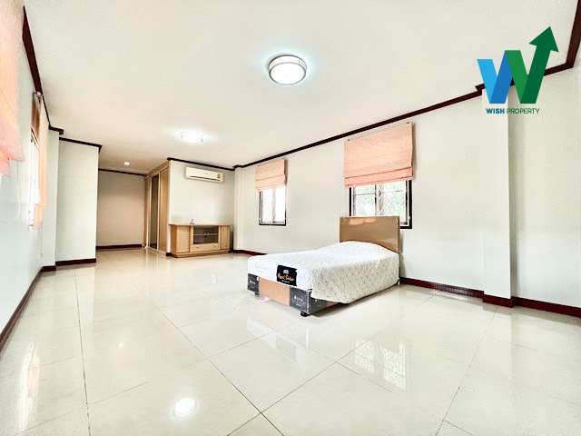 บ้านเดี่ยว หมู่บ้านแฮปปี้เพลส สุวรรณภูมิ 72 ตร.ว ใกล้เมกาบางนา  ตกเเต่ง พร้อมอยู่