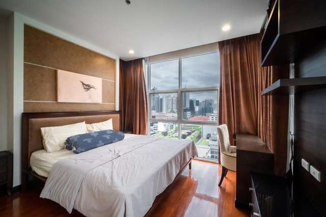 The Prime 11 Condo (Sukhumvit 11) is a 31-storey high-rise condo, near BTS Nana.