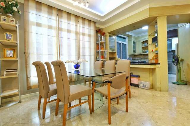 บ้าน นาราสิริ วงแหวน-สาทร area 34 ตร.วา 1 Ngan 0 RAI 4 BR 3 Bathroom 18900000 BAHT. ราคา ดี กรุงเทพ