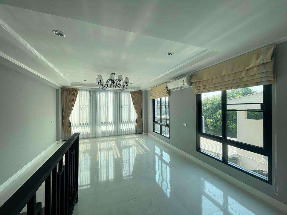 Townhome for sale ขายทาวน์โฮมสร้างใหม่5ชั้น 38 ตร.วย่านเลียบด่วน ประดิษฐ์มนูธรรม ลาดพร้าว ใกล้ CDC เลียบด่วนรามอินทรา